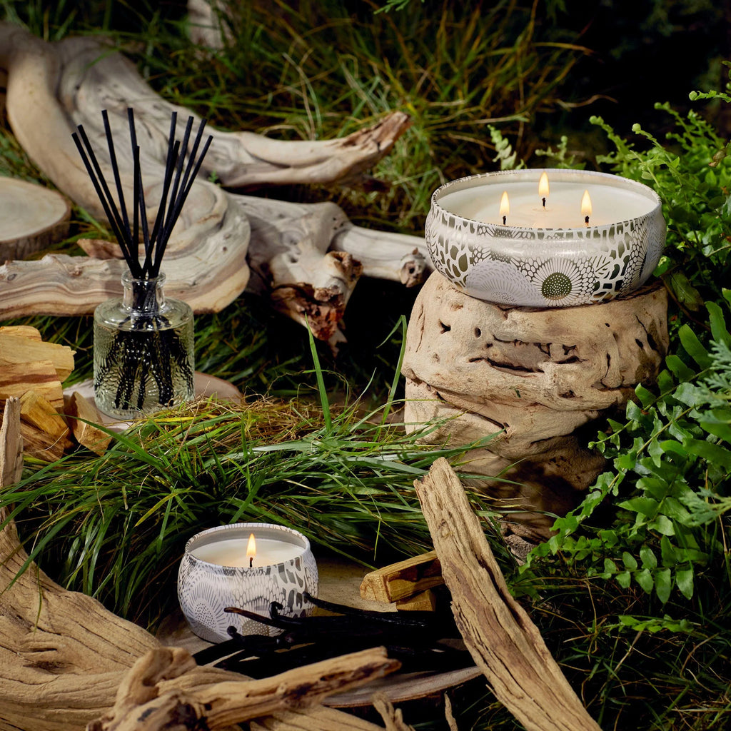 VOLUSPA - Santal Vanille 3 Wick Candle 12 oz