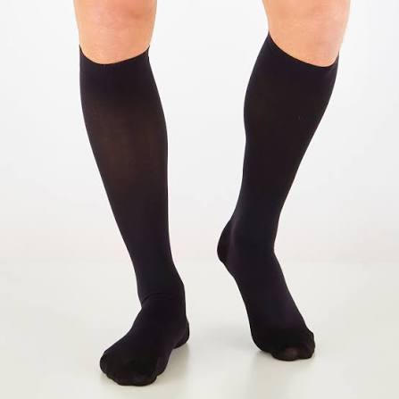 GNP SOCK MEN KNEE 20-30MMHG BLACK MD
