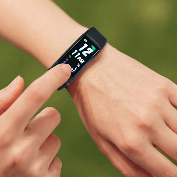 ZEWA HEARTRATE & ACTIVITY WRIST TRACKER