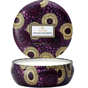 VOLUSPA - Santiago Huckleberry 3 Wick Candle in Decorative Tin